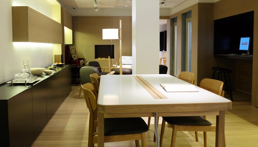 Aparthotel Silver Βαρκελώνη Εξωτερικό φωτογραφία