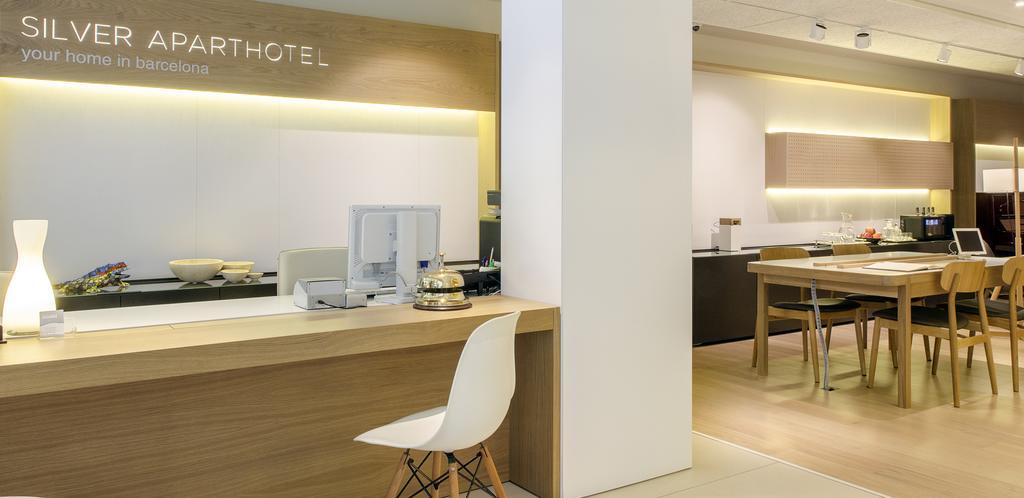 Aparthotel Silver Βαρκελώνη Εξωτερικό φωτογραφία