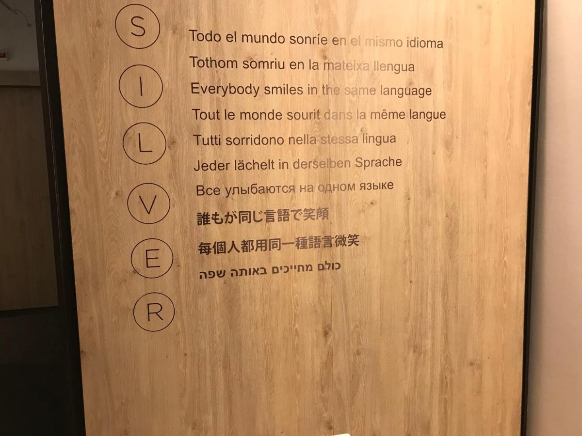Aparthotel Silver Βαρκελώνη Εξωτερικό φωτογραφία